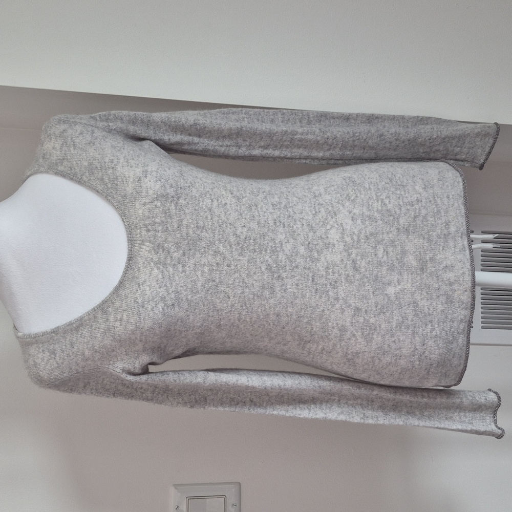 Mantovani Studio Grey Cashmere Sweater Size Small
